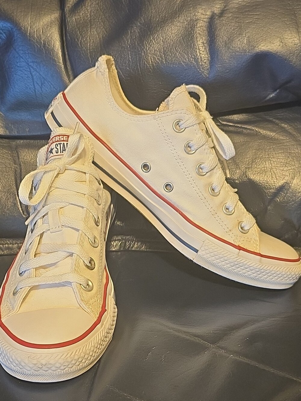 Converse Low Top Sneakers in White with Red Trim Unisex